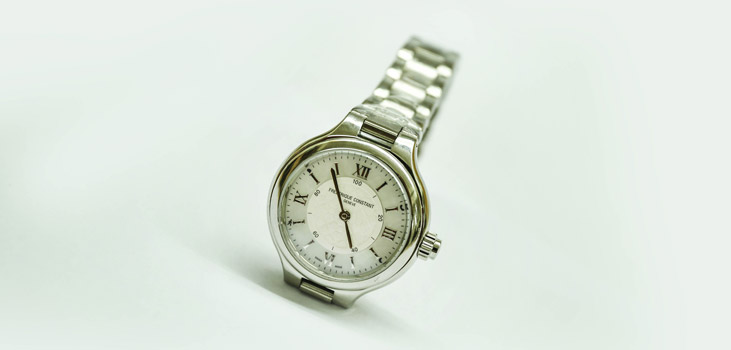 frederique constant smartwatch review